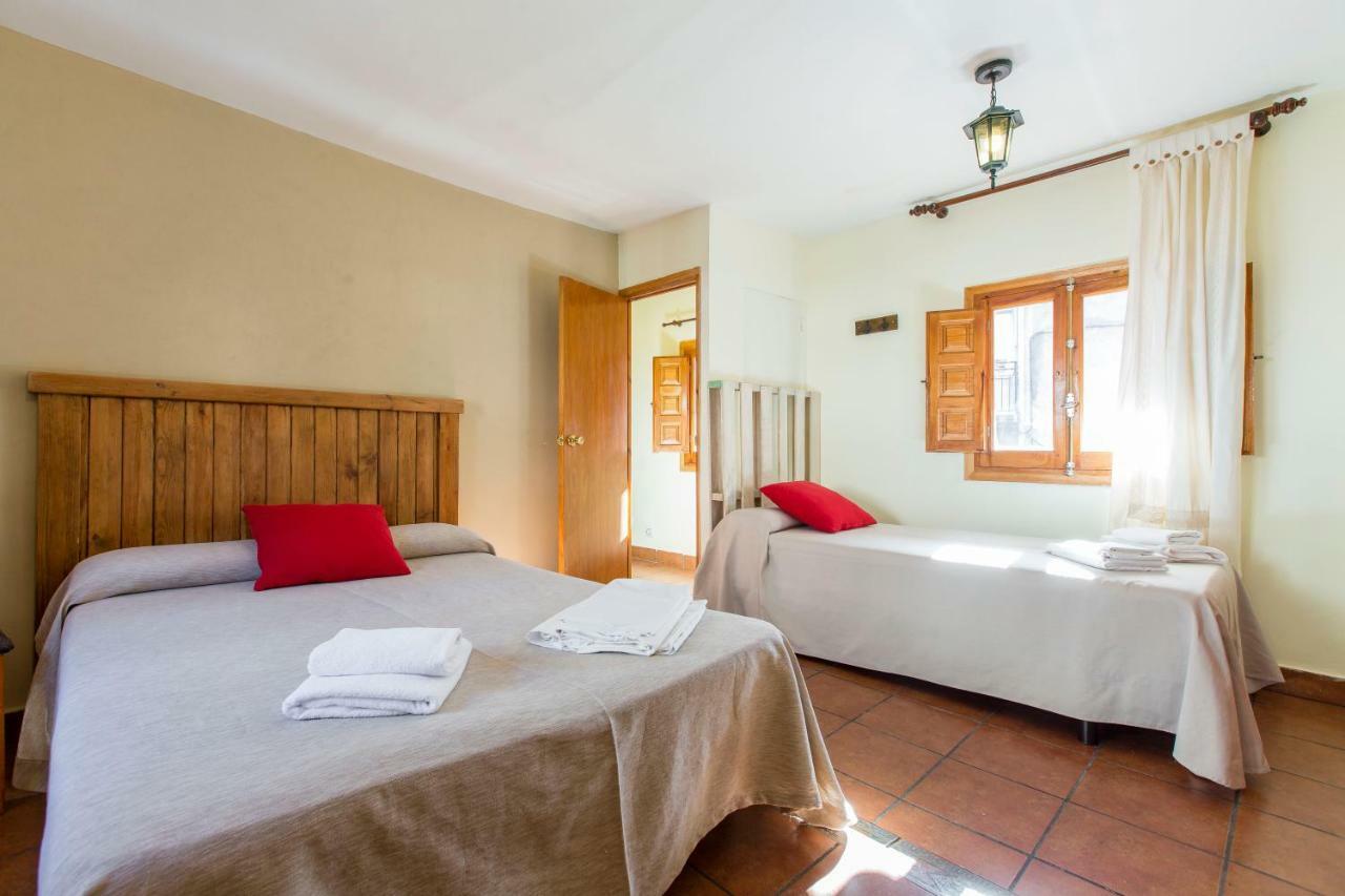 La Chova Villa Piedralaves Exterior photo